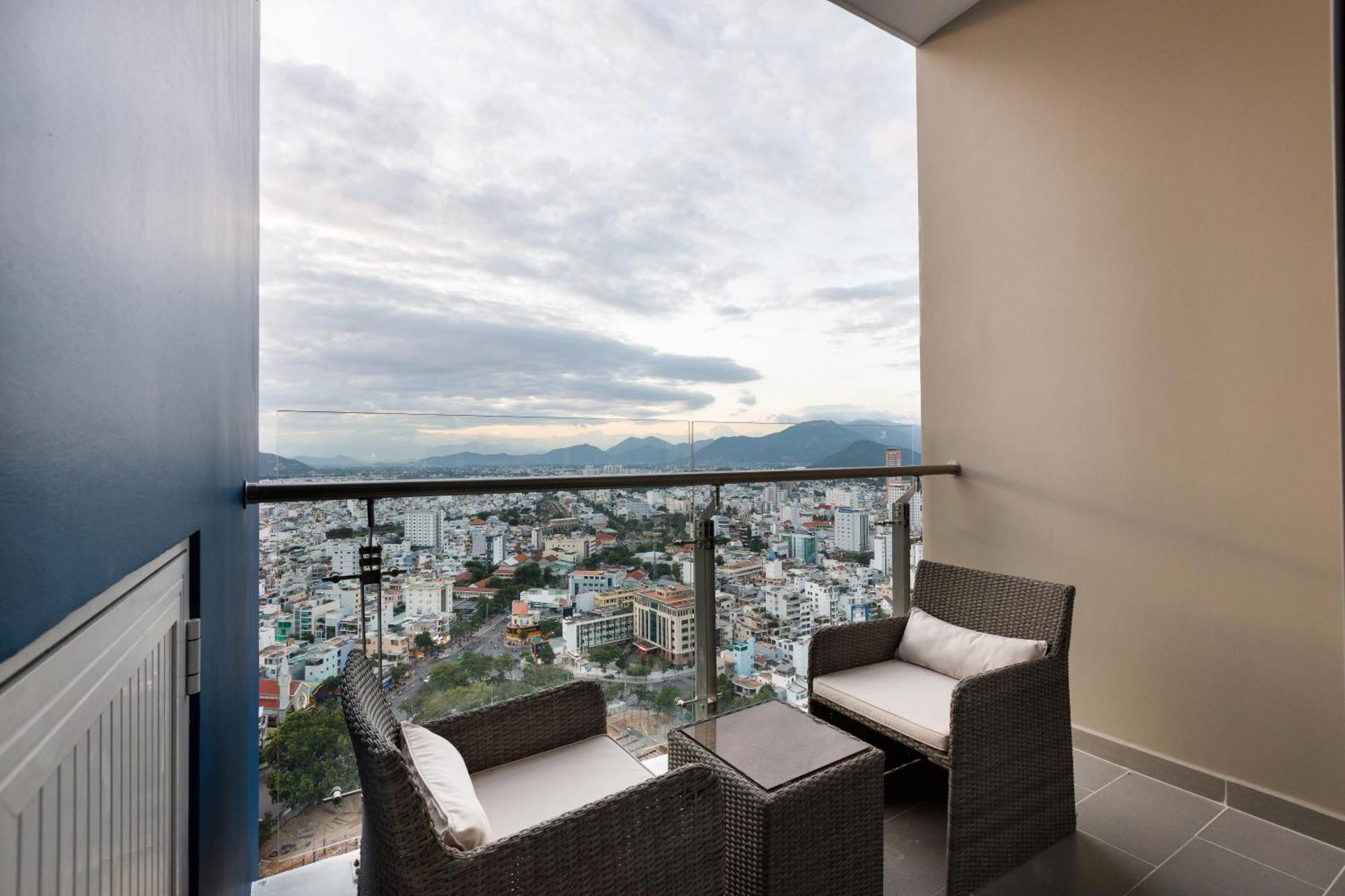 Ariyana Smartcondotel Khách sạn hẻo lánh